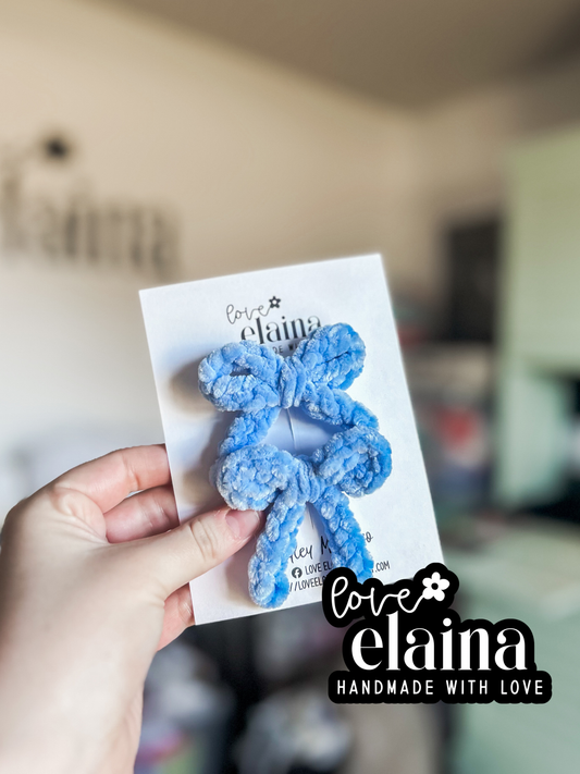 blue crochet piggies